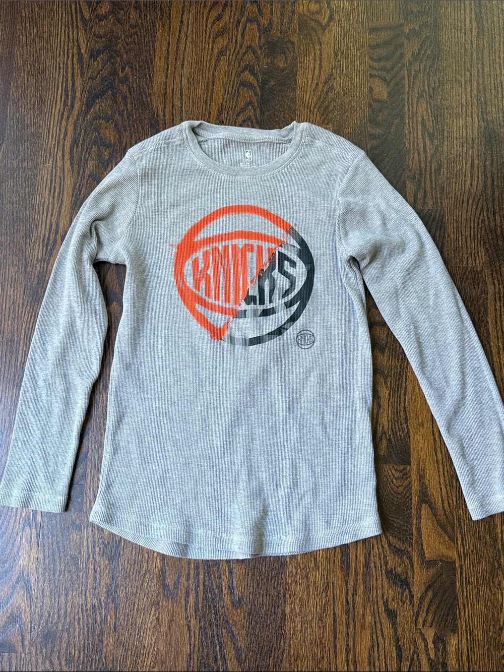 NBA Gray Long-Sleeve Tee with Orange and Black Knicks Logo